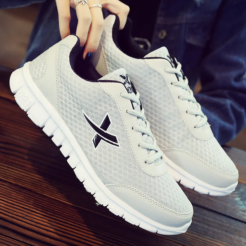 

Men's Vulcanize Shoes 2019 Men Spring Summer Shockproof Casual Canvas Designer Sneakers Unisex Lace-up Shallow Man Shoes