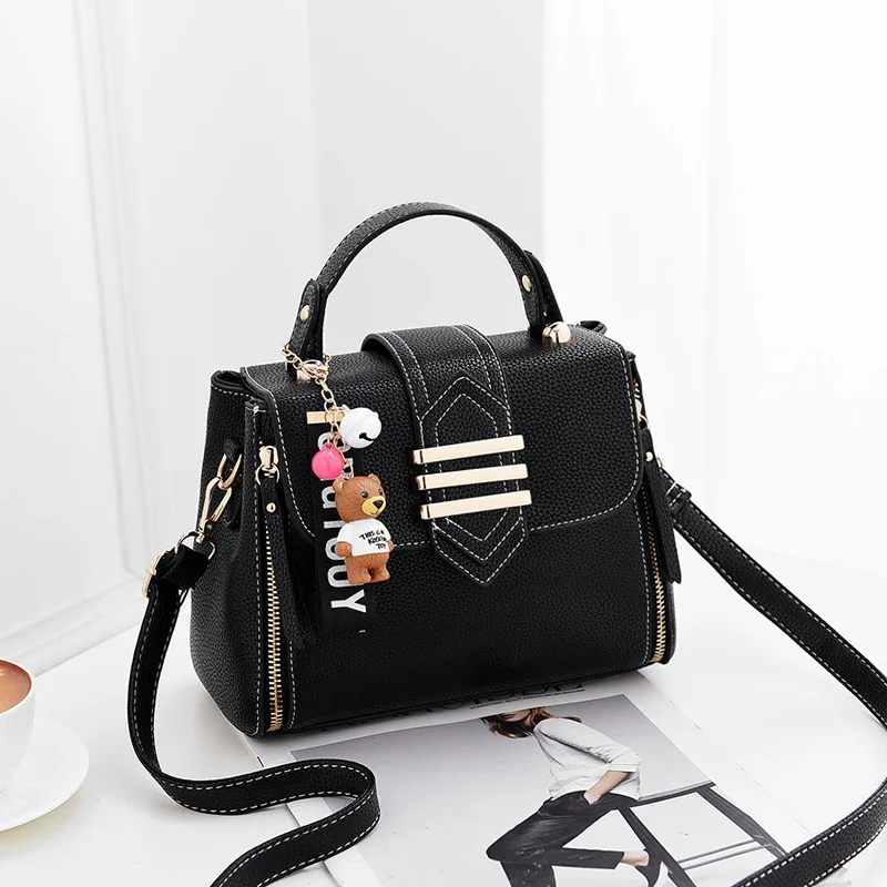 

2018 Autumn and Winter New Color Matching Hand-held Small Square Bag Versatile Flip Bag for Women