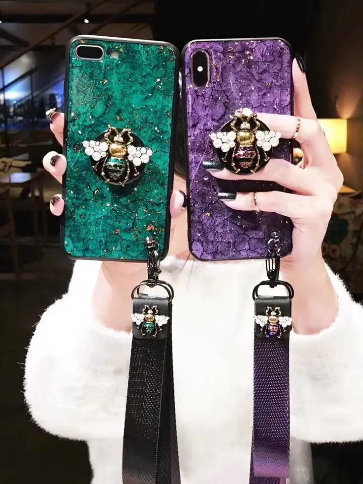 

ORYKSZ Fashion Bee Jewelled Silicone Hand Strap Phone Case For iPhone X XS XR XS Max Cases For iPhone 8 7 6 6S Plus Back Cover