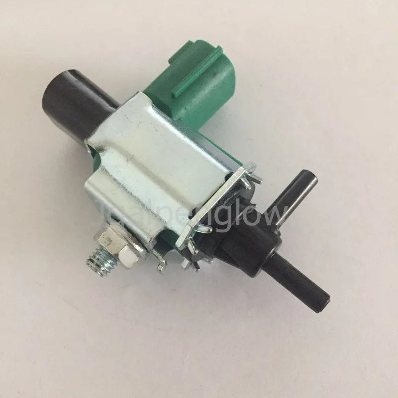 K5T46590       D_
