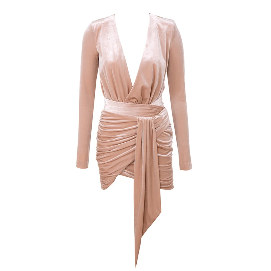 1547521592-farrah-blush-01