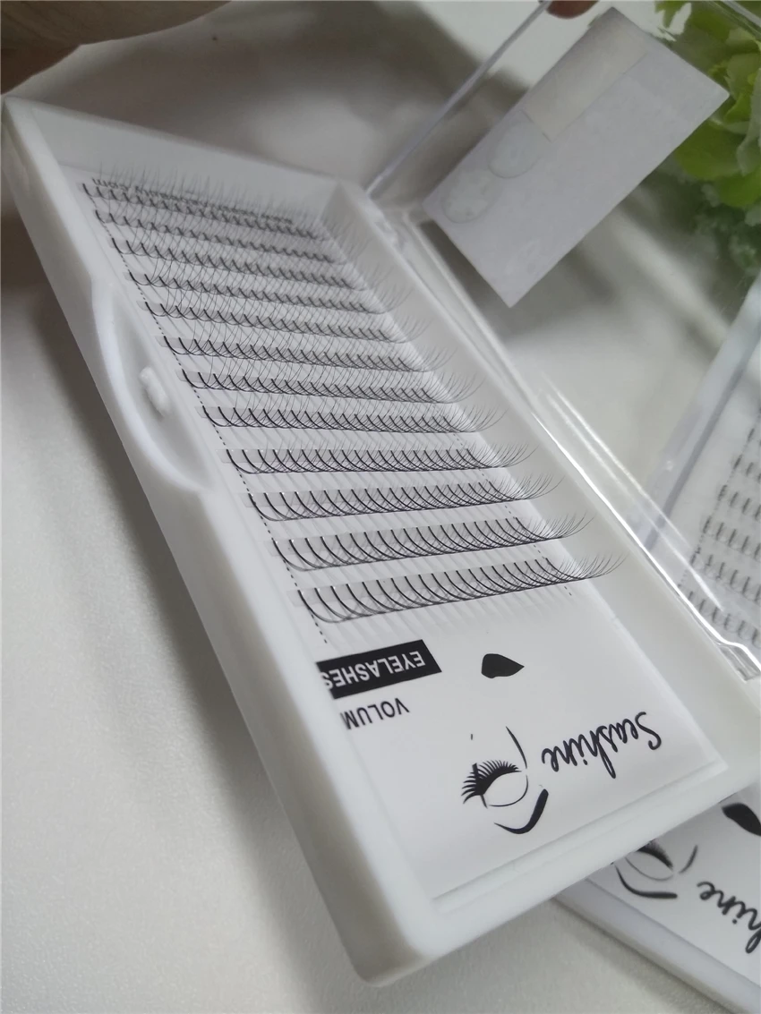 volume lashes22