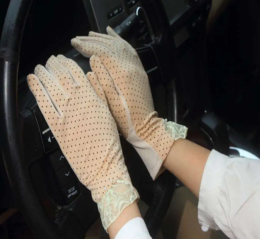 

Breathable ice lace spring and autumn elastic hand-held thin short lady summer sunscreen gloves anti-skid touch screen for drivi