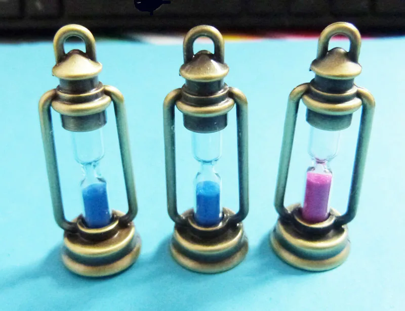 100PCS  Couple retro hourglass pendant