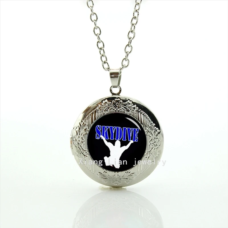 

Maxi Necklace Collier Fine Jewelry Glass Galaxy Lovely Locket Necklace Skydiving , Sky Diving Parachuting Wedding Groom T602