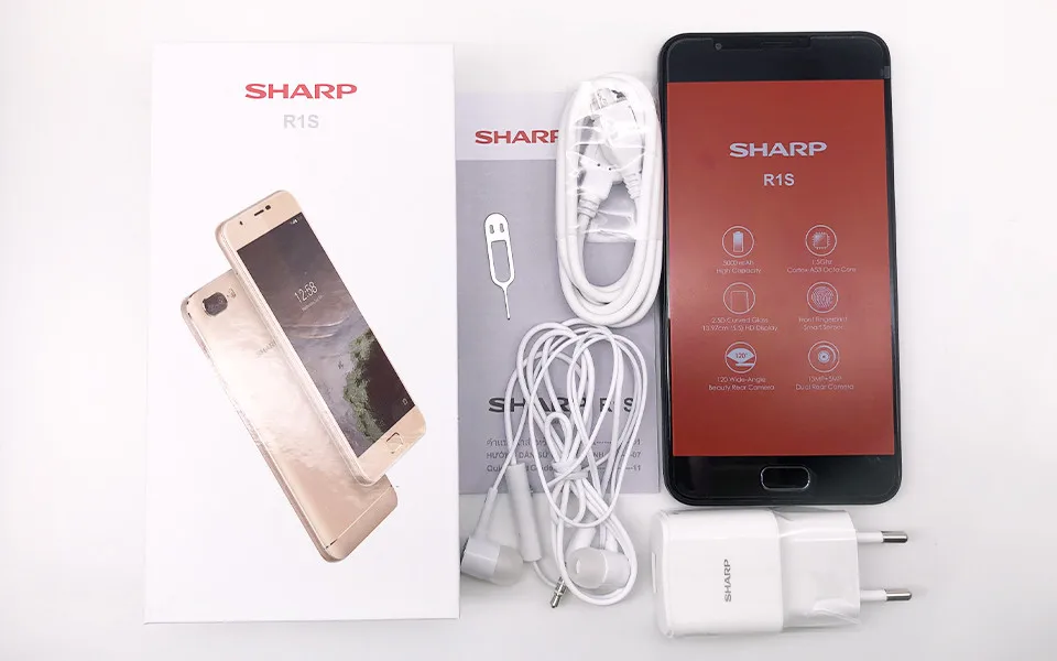 Смартфон SHARP R1S FS8028, глобальная версия, 5,5 дюймов, HD ips, 2.5D, изогнутый MTK6750, четыре ядра, 3 ГБ, 32 ГБ, 5000 мАч, 4G LTE, Android Celphone