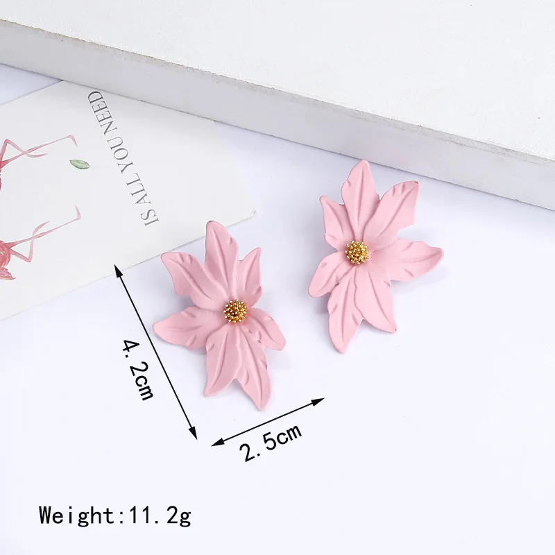 2019 New Arrival Cute Plant Resin Women Hyperbole Stud Earrings Small Fresh Earrings With Color Flowers Fashion Women Jewelry