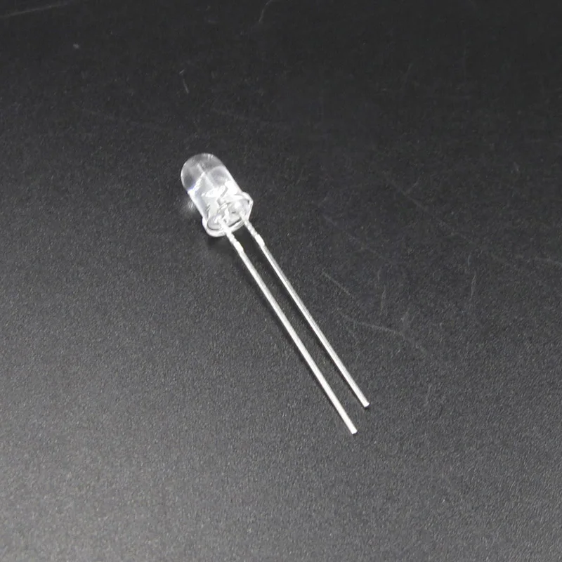 2pcs Through Hole 5mm UV led diode light beads 365nm Round headlights