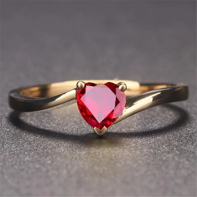 Classic Red Heart Love AAA Zircon Ring for Princess Women Wedding