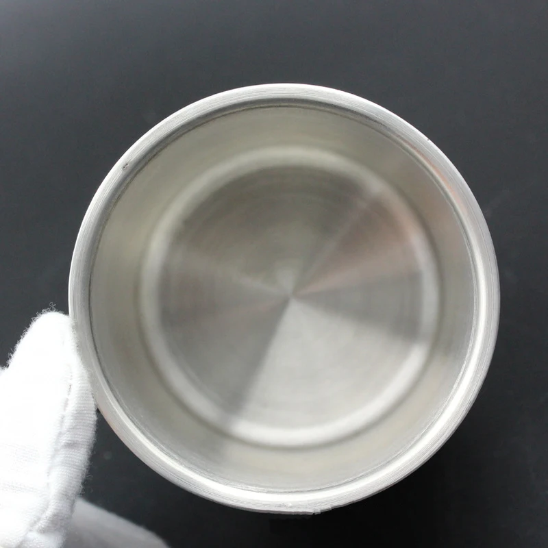 Nueva venta 330 ml taza de acero inoxidable con plegable auto-bloqueo mosquetón mango plegable mango taza para Camping al aire libre senderismo