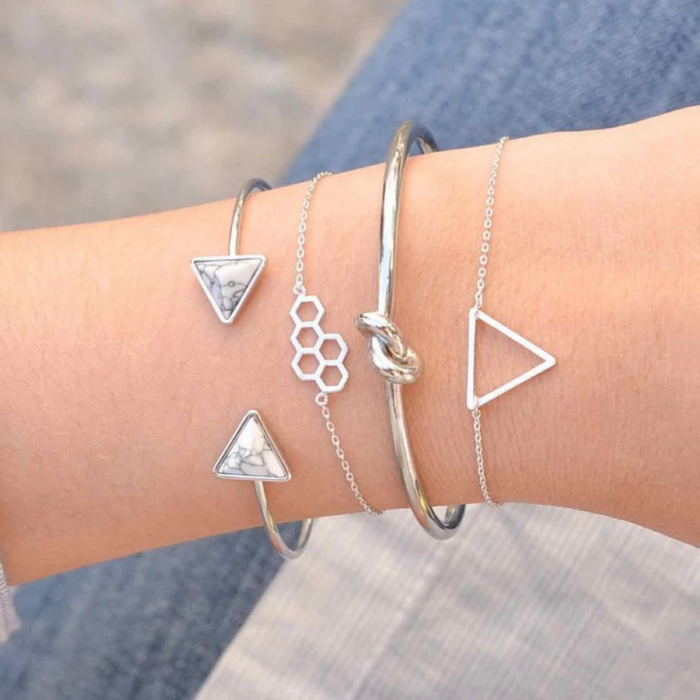 

BRT0008 4pcs 1 pair Triangle Geometry Molecule Hand Knotted String Five Rings Bracelets Bangle Jewelry