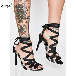 

2019 Europe and the United States straps ladies character transparent film fish mouth show sandals women sandals
