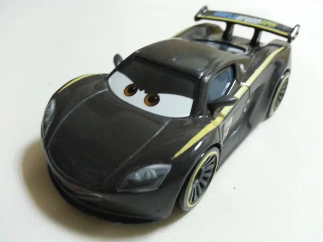 Disney Pixar Cars 2 Lewis Hamilton Metal Diecast Toy Car 1:55 Loose