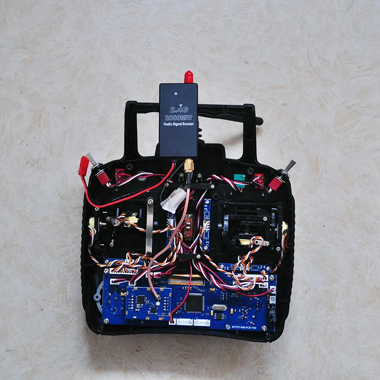 F16682 FPV 2.4G 2W 2000mW Mini Radio Signal Booster Amplifier Module For DJI Phantom RC Transmitter FPV Extend Range