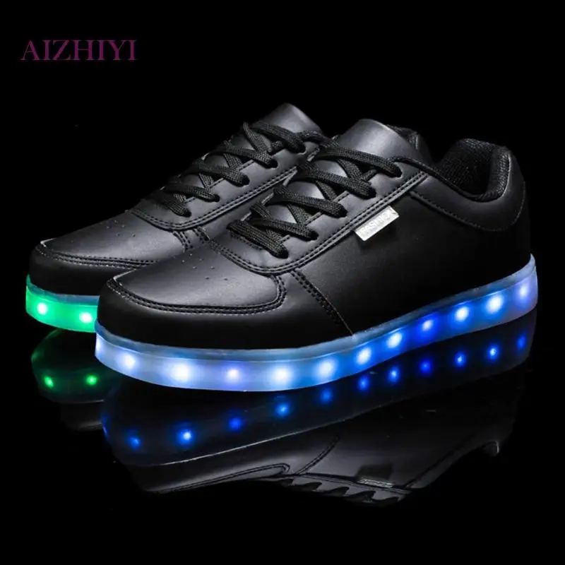 

LED Luminous Light Up 7 Colors Glowing Shoes Men Women Casual Sneakers