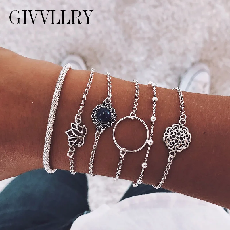 

GIVVLLRY Boho Flower Leaf Round Charm Bracelets for Women Bohemian Ethnic Silver Geometric Layered Chain Bracelets Set Jewelry