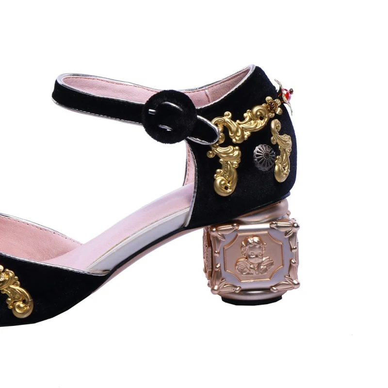 Luxurious Pumps Wedding Shoes Metal Decoration Bride Shoes Ethnic Strange Style Heels Women Party Runway Shoes High Heels Sandal (26)
