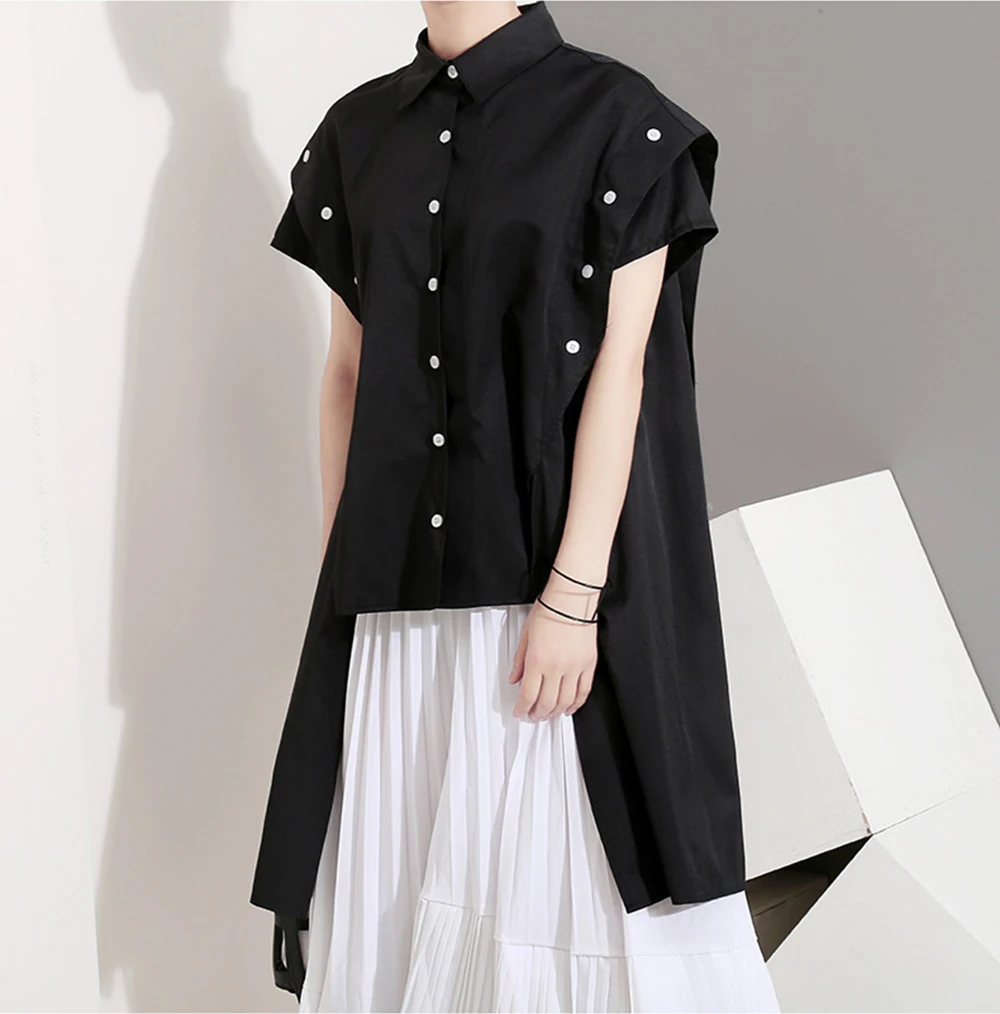 Spring and summer new style Women's sense of design Wild loose short-sleeved shirt Fashion temperament irregular top