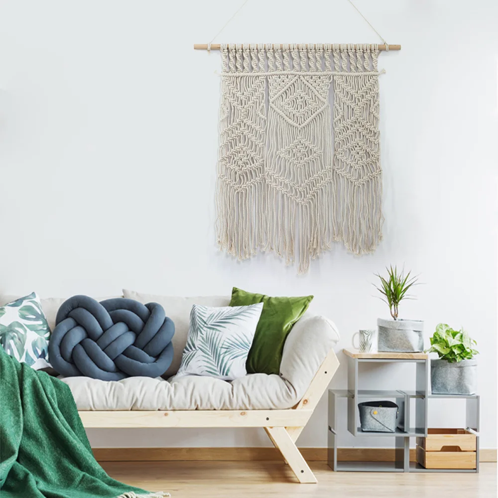 

LYN&GY Macrame Wall Art Handmade Cotton Wall Hanging Tapestry with Lace Fabrics Bohemian Hanging Decoration Best Gift