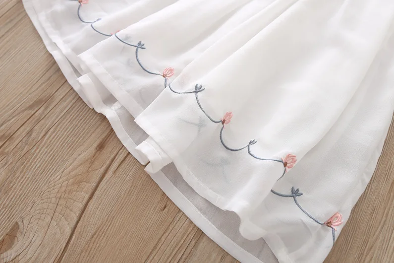 10995667325_938143651 (1)