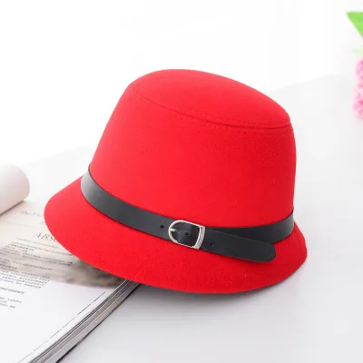 Осенняя и зимняя женская классическая шерстяная фетровая шляпка-Клош для мужчин и женщин Универсальная Ретро верхняя шляпа купольные рыболовные кепки с поясом fedora - Цвет: Red
