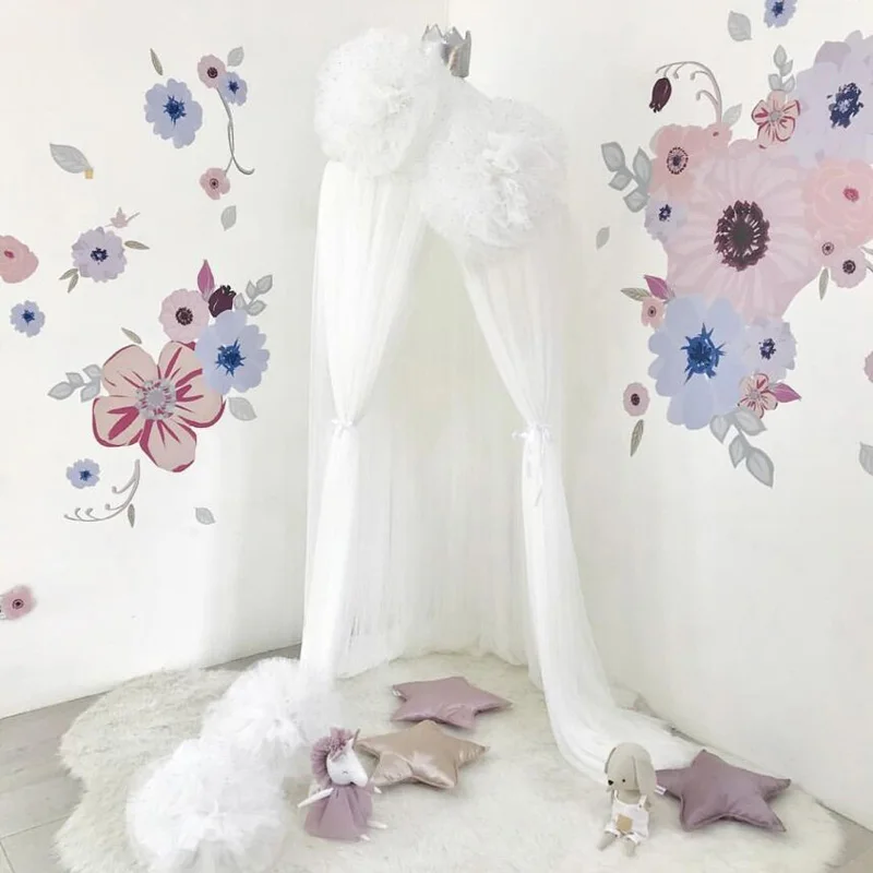 10738426063_378197899