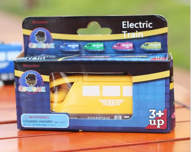 4 цвета Детский Электрический поезд игрушки 10,5*4 см Магнитный деревянный Слот литье под давлением электронный автомобиль игрушка Подарки на день рождения для детей