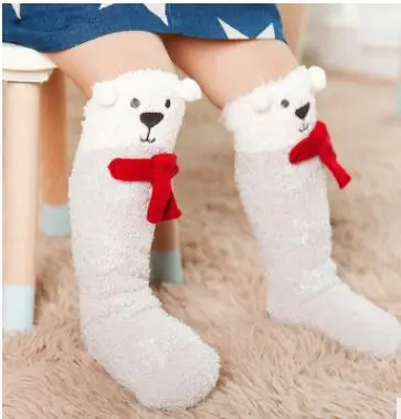 Новые осенне-зимние Утепленные носки из кораллового флиса для малышей детские Нескользящие носки выше колена с объемными рисунками - Цвет: 3