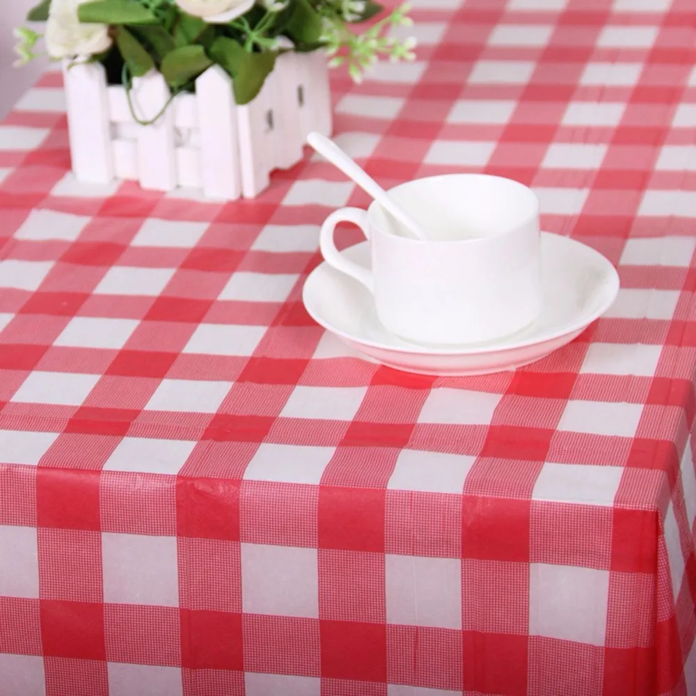Red Plaid Disposable Plastic Table Covers Outdoor Picnic Party Table