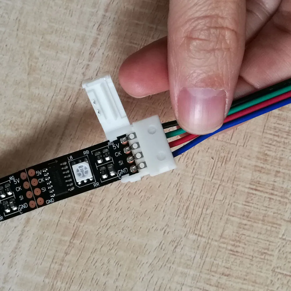 connector-connect-to-2801-strip