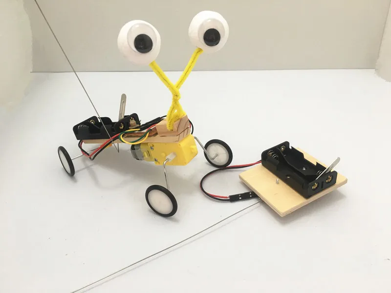 Happyxuan Diy Telecontrol Robot Reptile Model Science Experiment Invention Assembling Electric Toys Material Happyxuan Diy Telecontrol Robot Reptile Model Science Experiment Invention Assembling Electric Toys Material