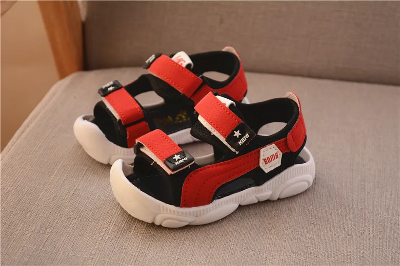 1 to 5 years old fashion kids sandals boys and girls sneakers non-slip soft baby beach shoes summer first walk sports shoes - Цвет: Красный