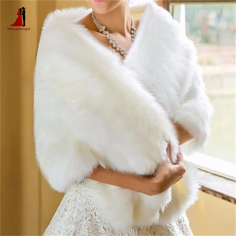bridal wrap for winter wedding