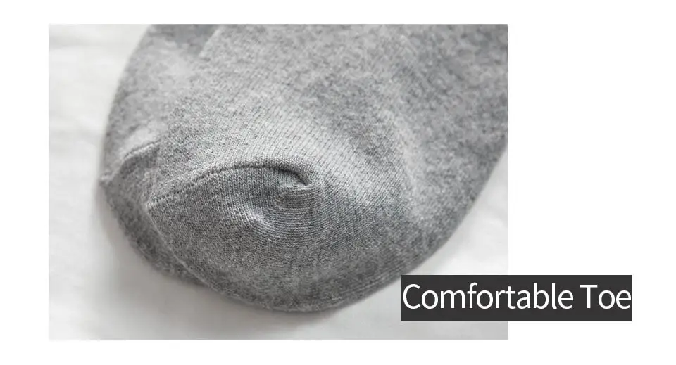 13 New Year's socks for men