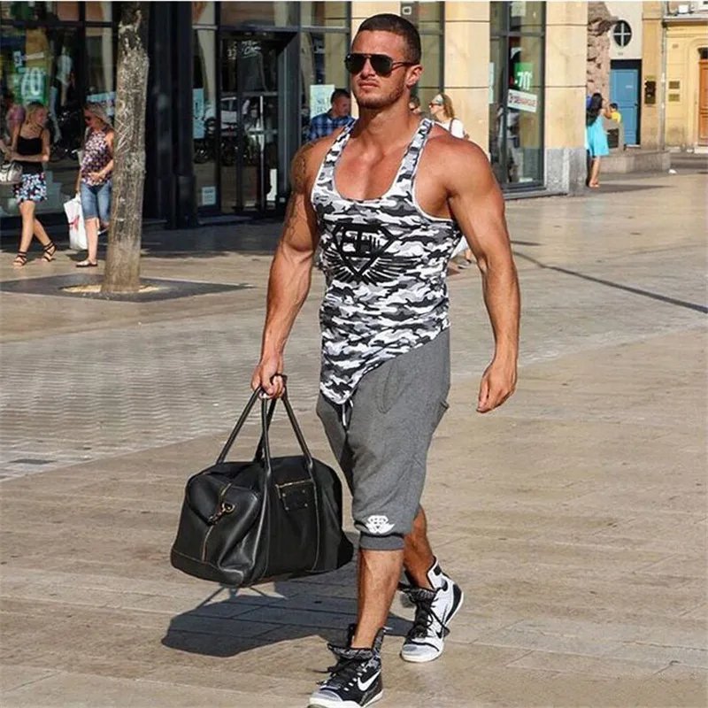Body Engineers 2016 Quality cotton Muscle Brothers and fitness shorts shorts Slim thin section breathable print