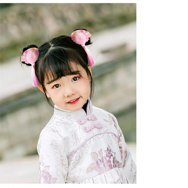 

New Chinese Style Retro Children's Accessories Suit Wool Ball Tassel Hairpin Court Headdress Gable Dress