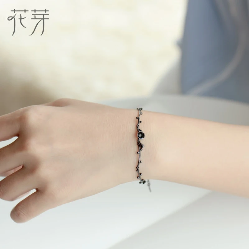 Preise Thaya Original Design Dark Duft Echte 925 Silber Schwarz Perlen Armband Frauen Einfache Handmade Schmuck Kette Link Armband