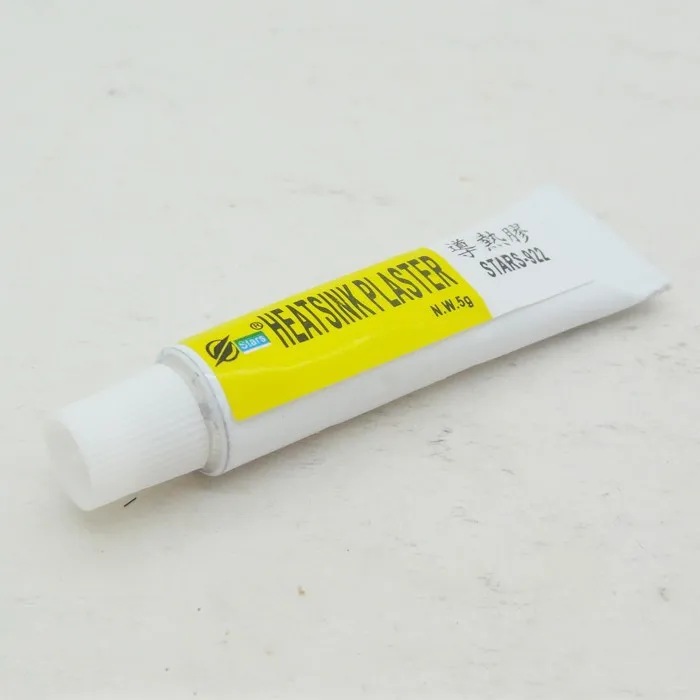 

3pcsx5g Thermal Pads Conductive Heatsink Plaster Viscous Adhesive For Chip CPU GPU VGA RAM LED IC cooler radiator cooling