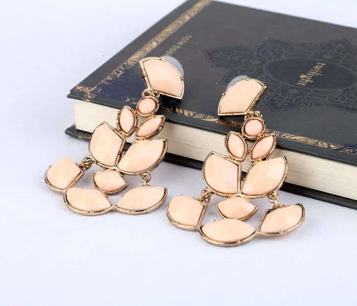 

2018 imited Time-limited Trendy Brincos Earing Brinco Brief Fashion Accessories Fresh Macaron Gem Stud Earring Female Christmas