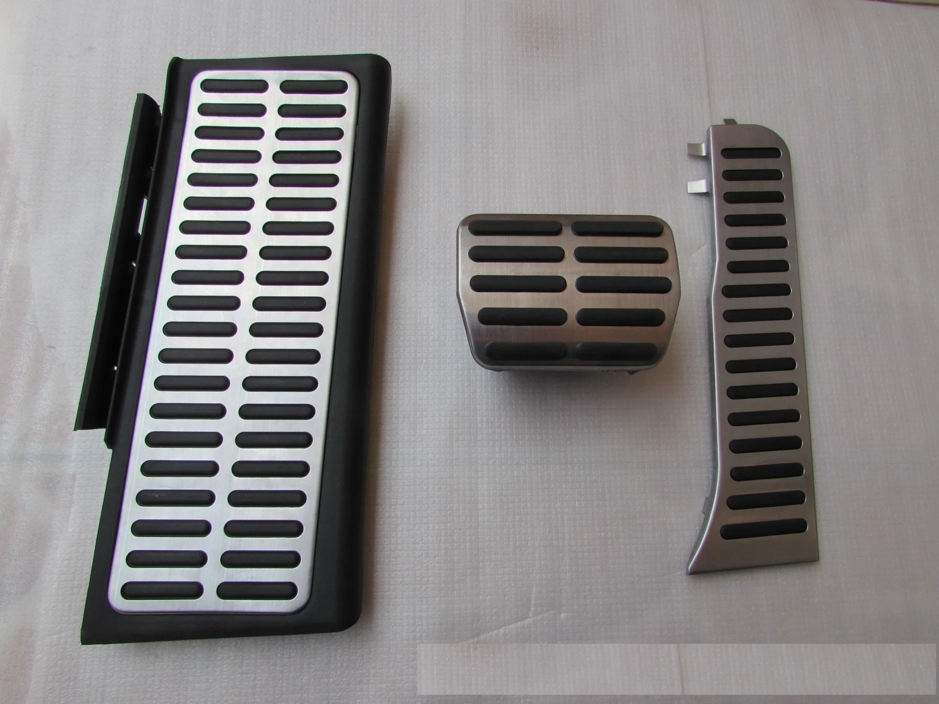 Car styling Aluminium alloy car Fuel Gas Brake Pedal Cover Set and Rest