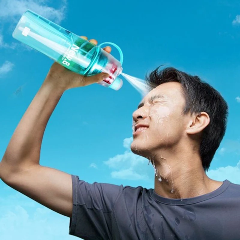 

3 Colors Spray Sport Water Bottle Portable Plastic Bike Bicycle Shaker Water Bottles with Nozzle For Tour Outdoor Sports 400ml