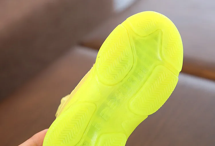 780