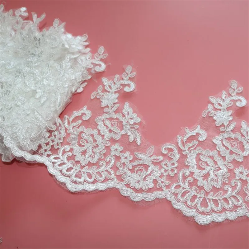 

Delicate 1yard Ivory Wedding Dress Cording Lace Applique Thread Embroidery Lace Accessories Trim 18cm LW0318
