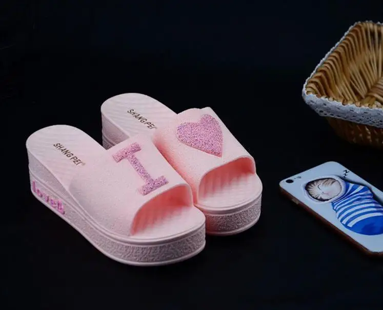 

Women Summer Lovely Slipper Sandals Comfort Breathable Love Wedges Shoes for Women 4 Colours