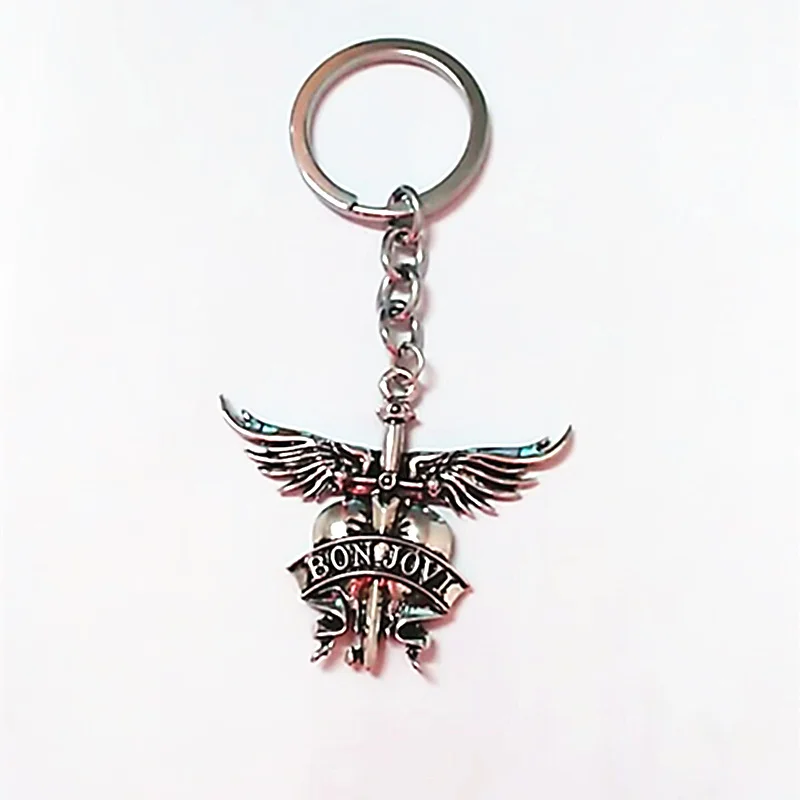 

Rock band Bon jovi key ring Wing letter key ring Vocal concert logo Pendant