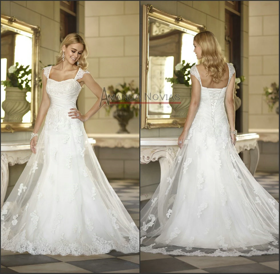 famous wedding dress designers