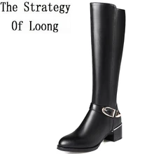 Зимние короткие плюшевые полусапожки из натуральной кожи с пряжкой и острым носком; базовые женские сапоги до колена на молнии на квадратном каблуке; ZY170908