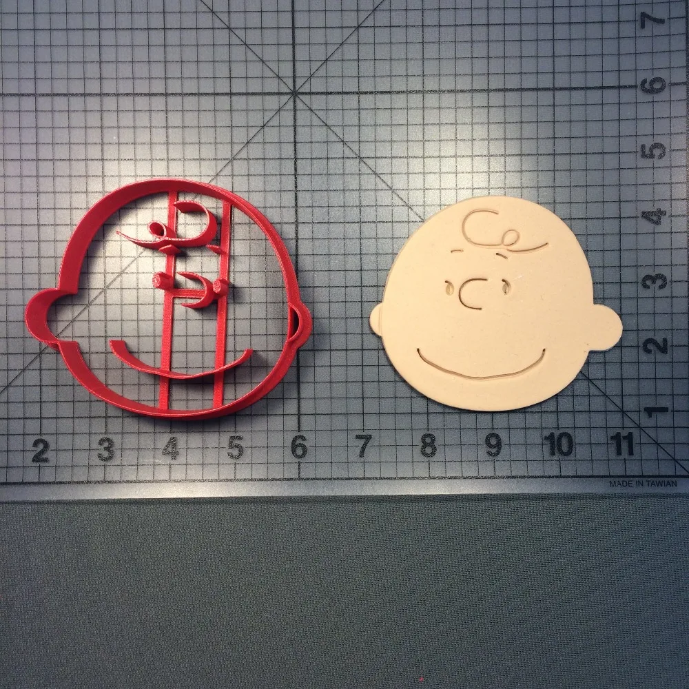 Charlie-Brown-101-Cookie-Cutter-Cartoon-Character-328-Cookie-Cutter