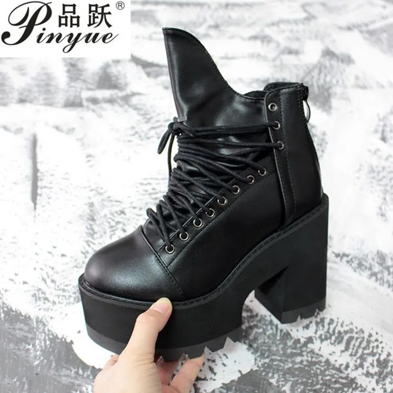

2018 Ankle Boots For Women Platform Shoes Round Toe Autumn Boots Thick High Heels Lacing Buckle Black Punk Boots Women