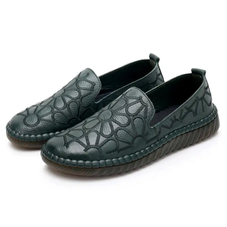 GKTINOO Casual Genuine Leather Flat Shoe Flower Slip On Driving Shoe Female Moccasins Embroider Flats Lady Pregnant Women Shoes